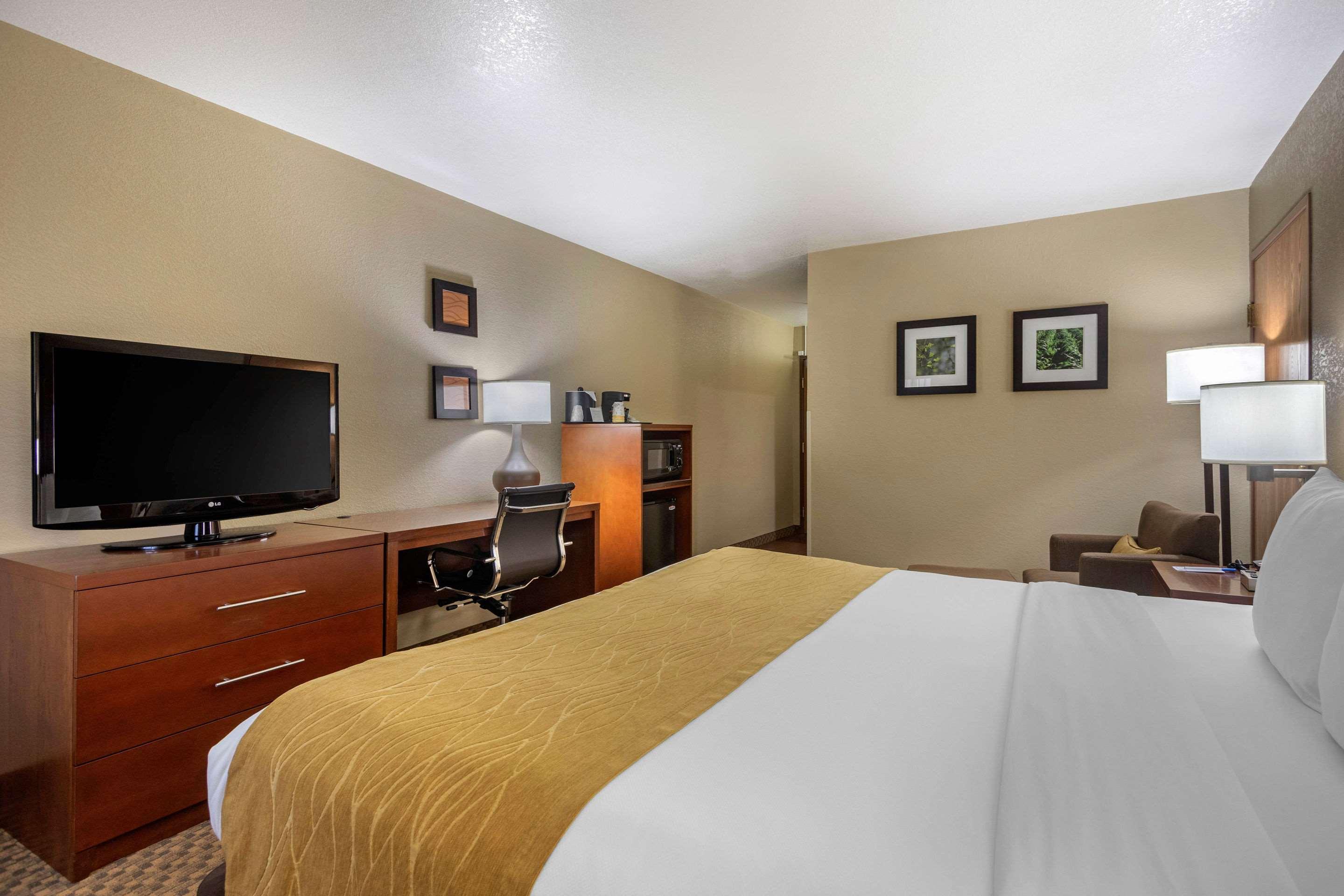 Comfort Inn & Suites Springfield I-44 Esterno foto