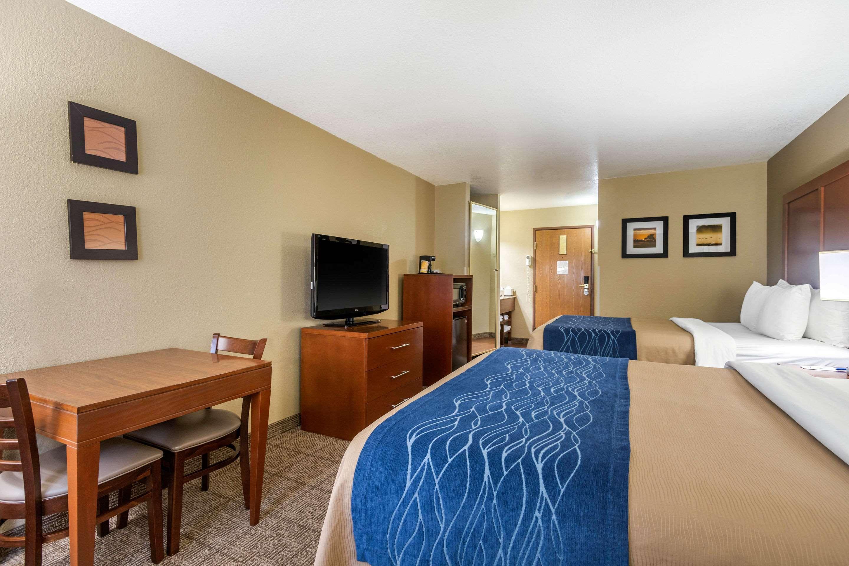 Comfort Inn & Suites Springfield I-44 Esterno foto